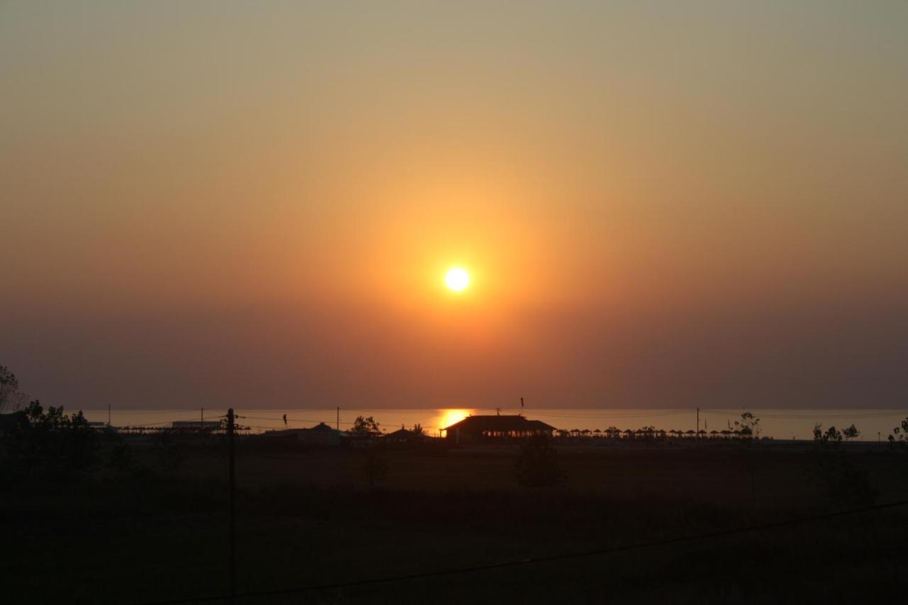 Paralía Afroditi מראה חיצוני תמונה